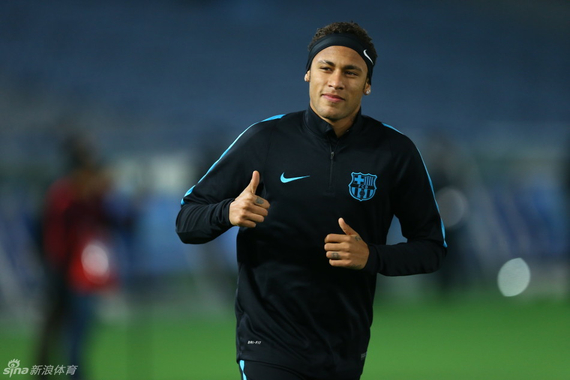 乐部纷纷抛 乐部纷纷抛